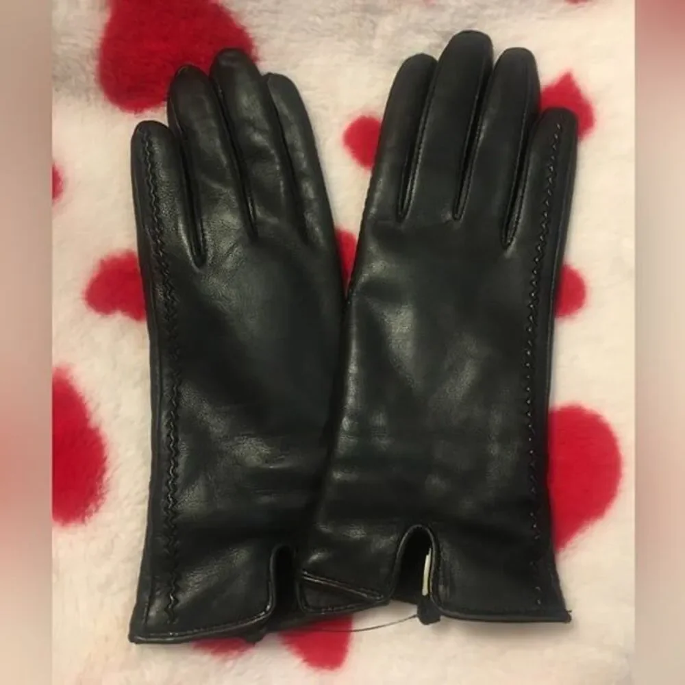 Fownes Brothers MEDIUM Black Leather Gloves 7.5 women’s